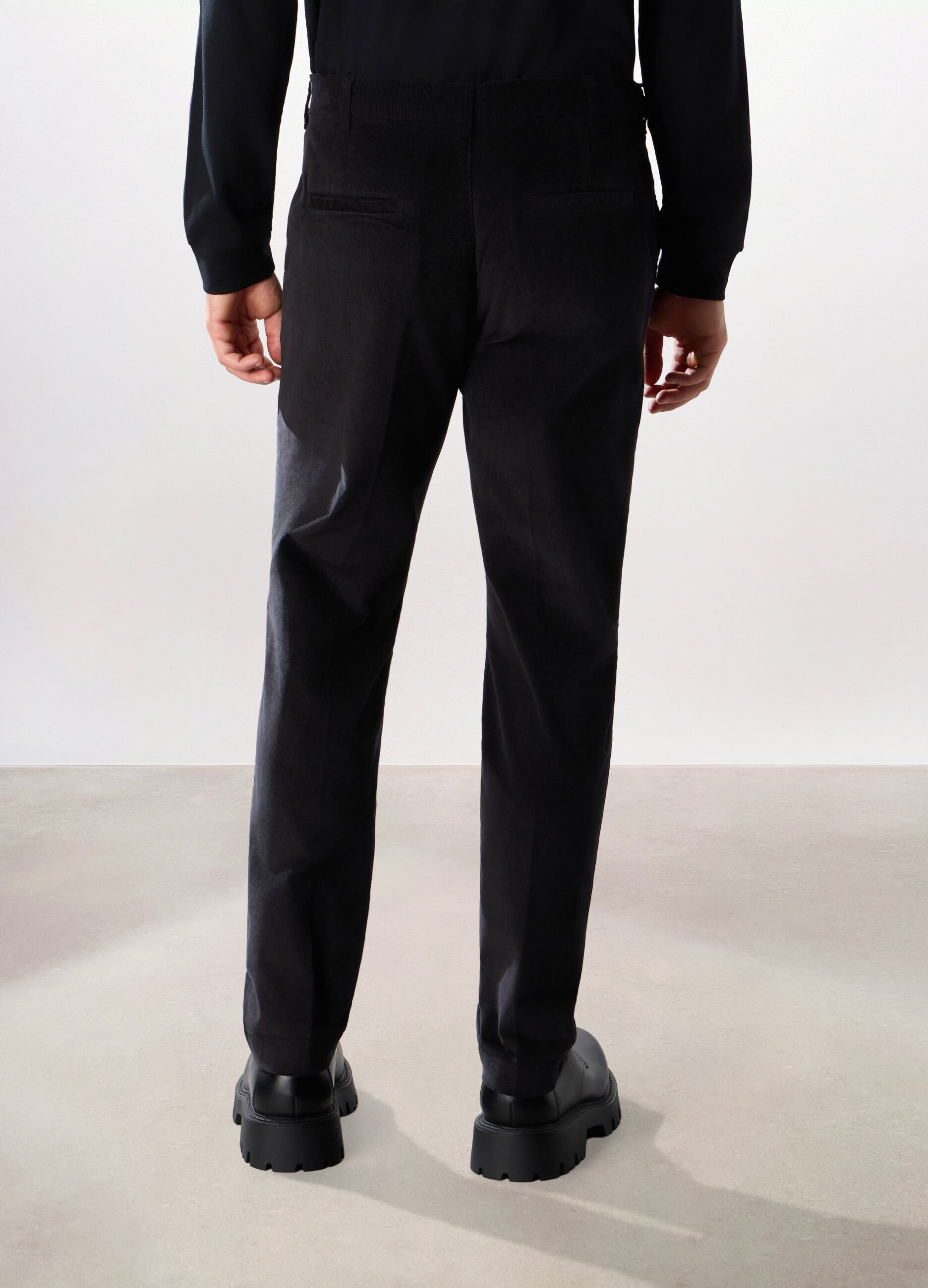 Pantalone chino in velluto di cotone stretch uomo_1