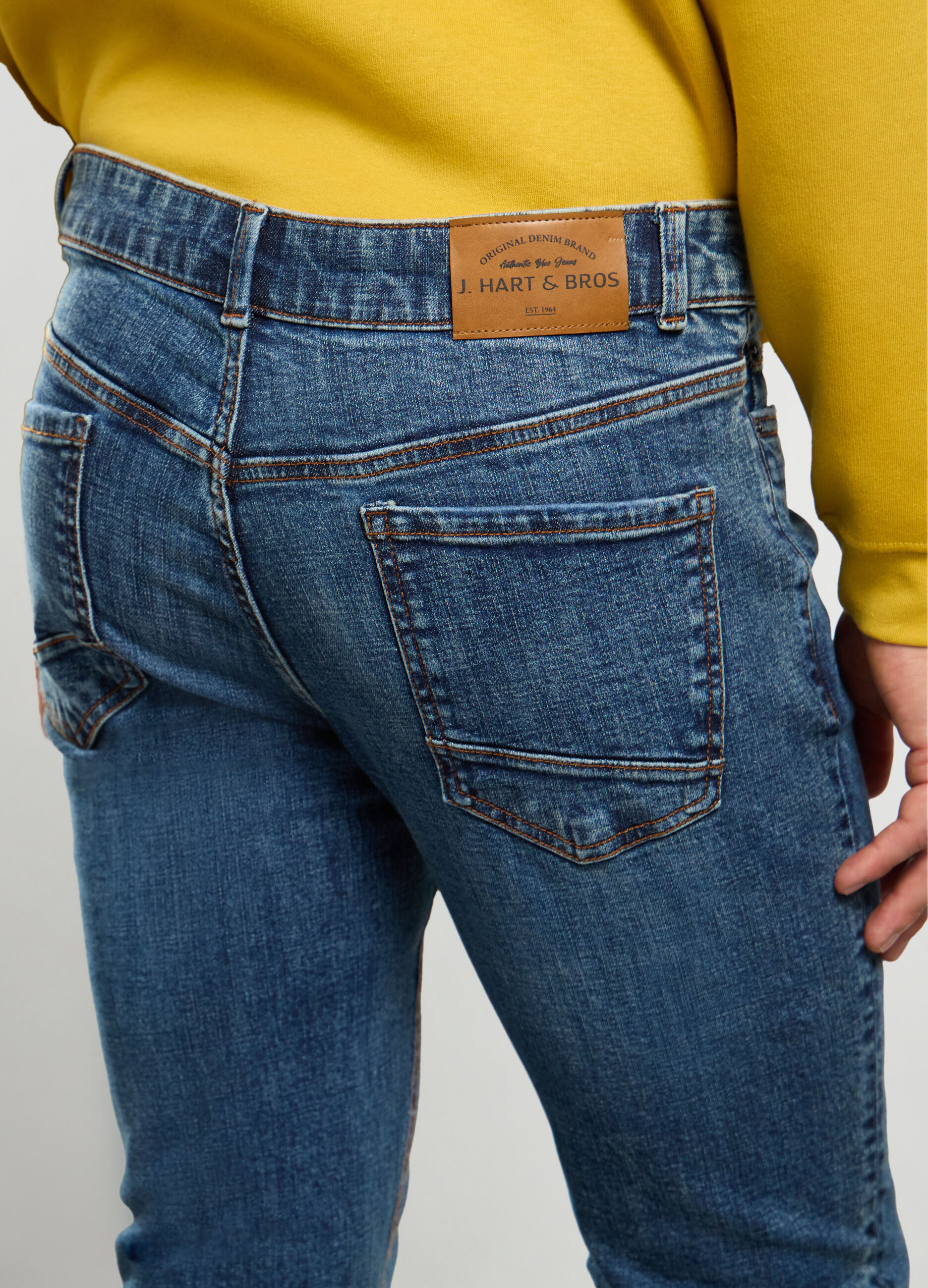 Jeans slim fit in denim di cotone stretch uomo_2