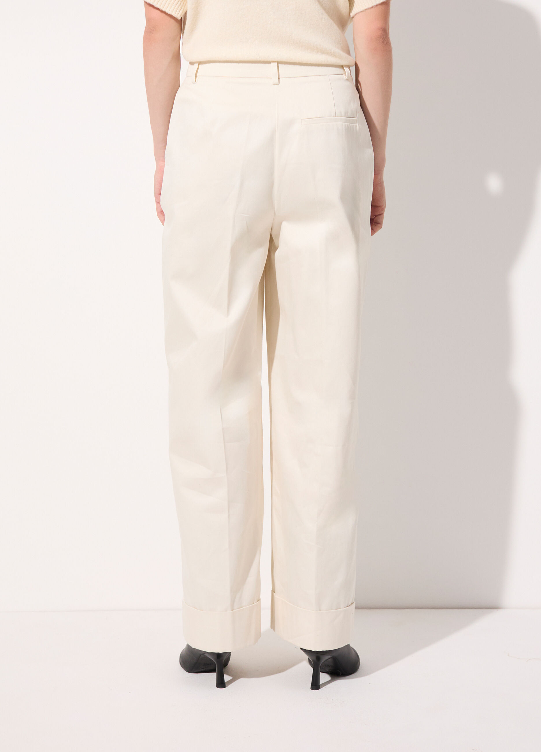 Pantalone palazzo in gabardine di puro cotone donna_2