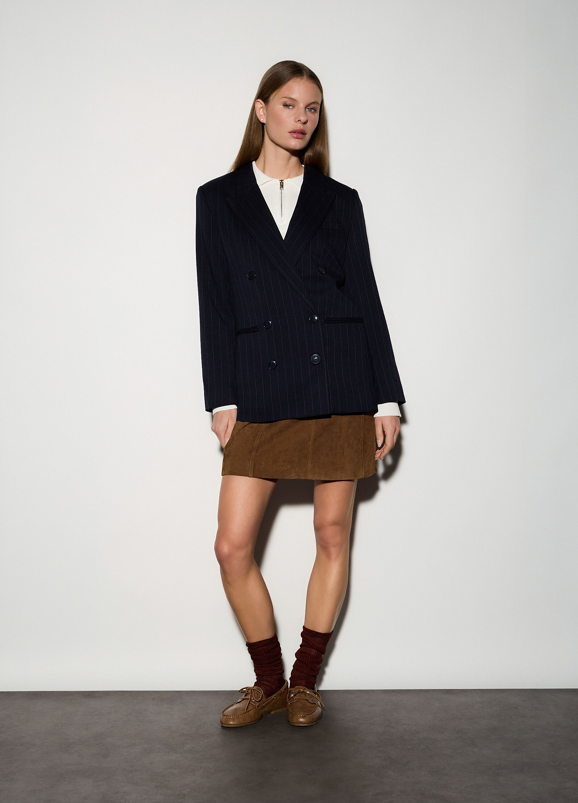 Minigonna in vera pelle scamosciata donna_0