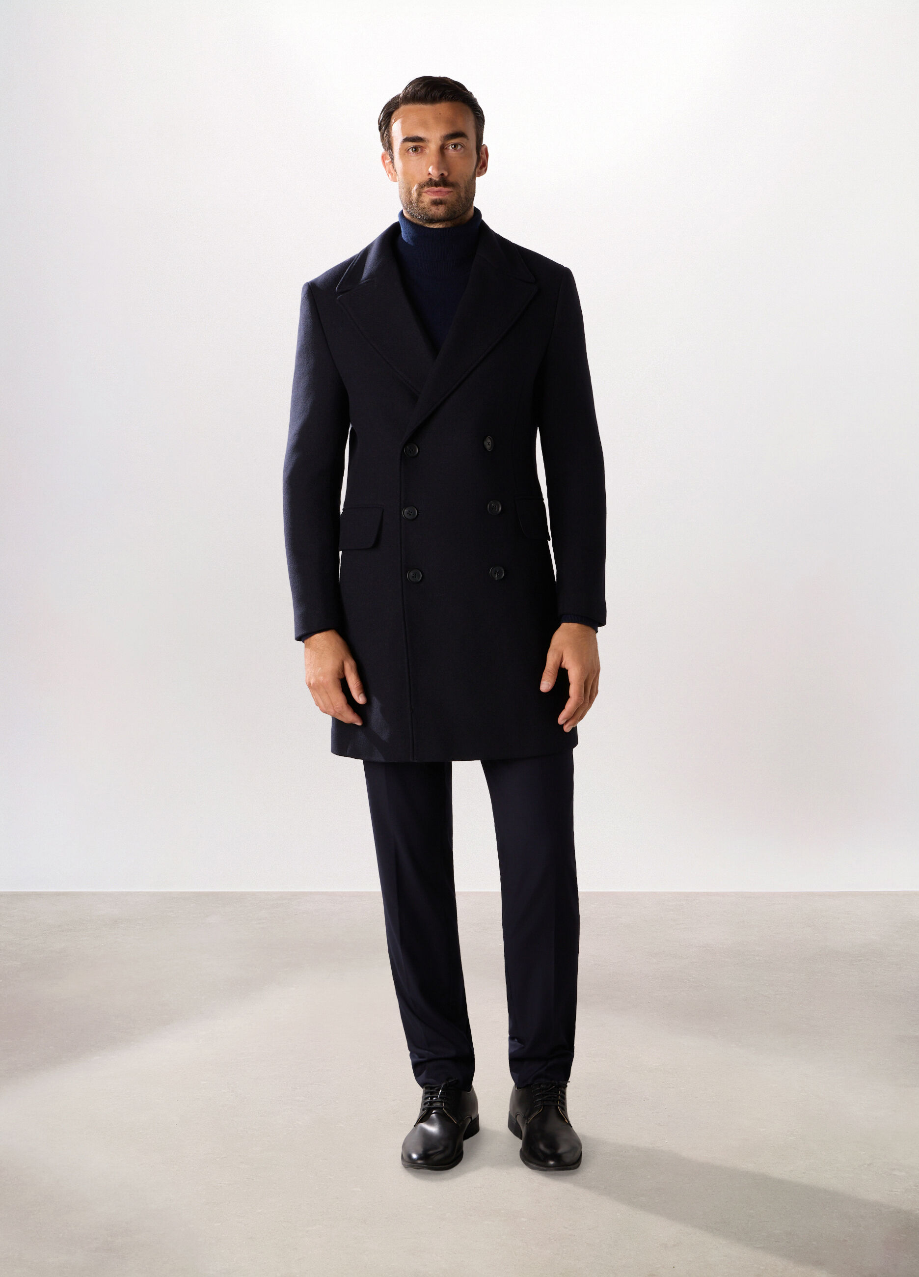 Cappotto doppiopetto in misto lana uomo_0