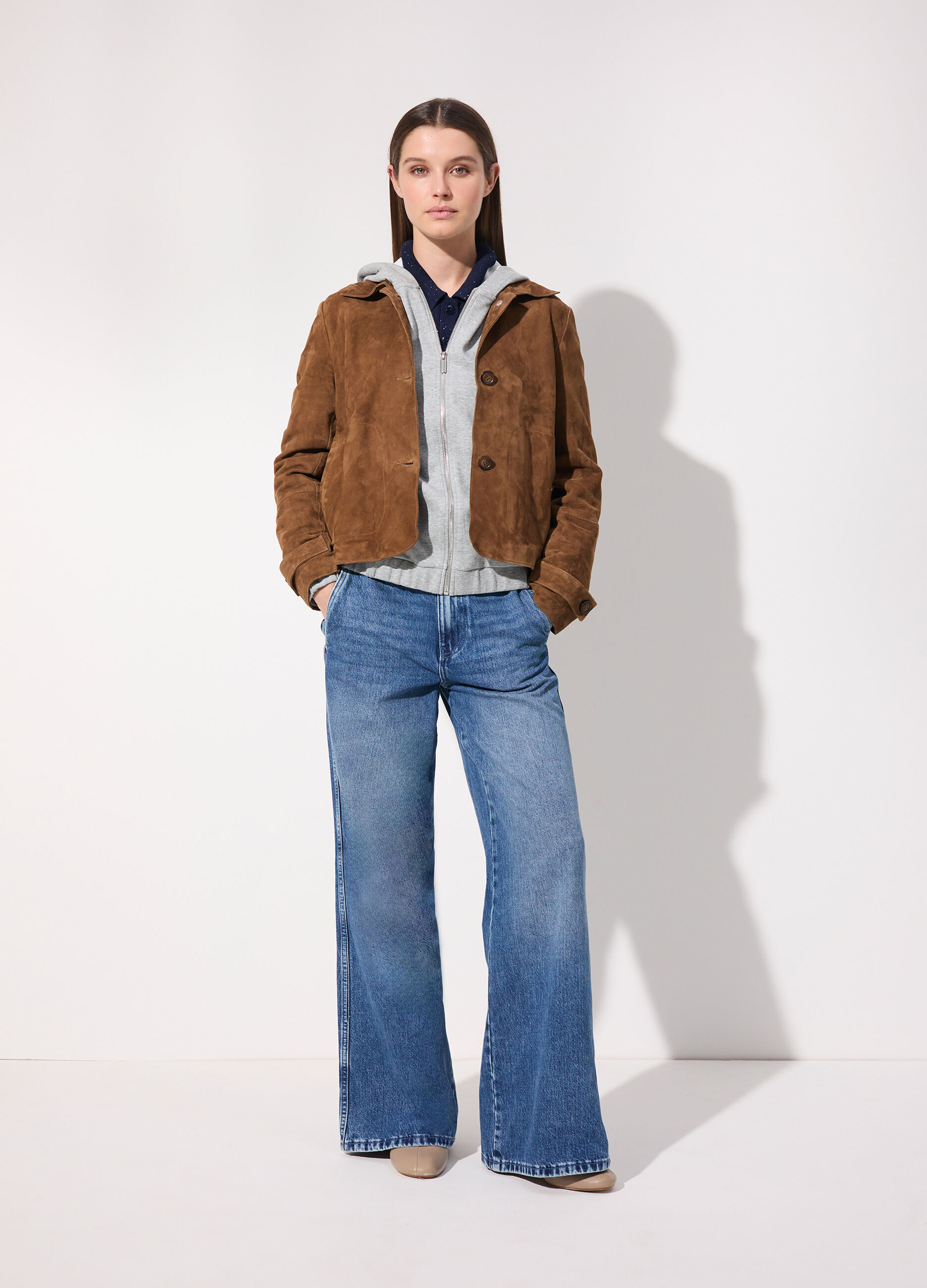 Giacca corta in vera pelle scamosciata donna_0