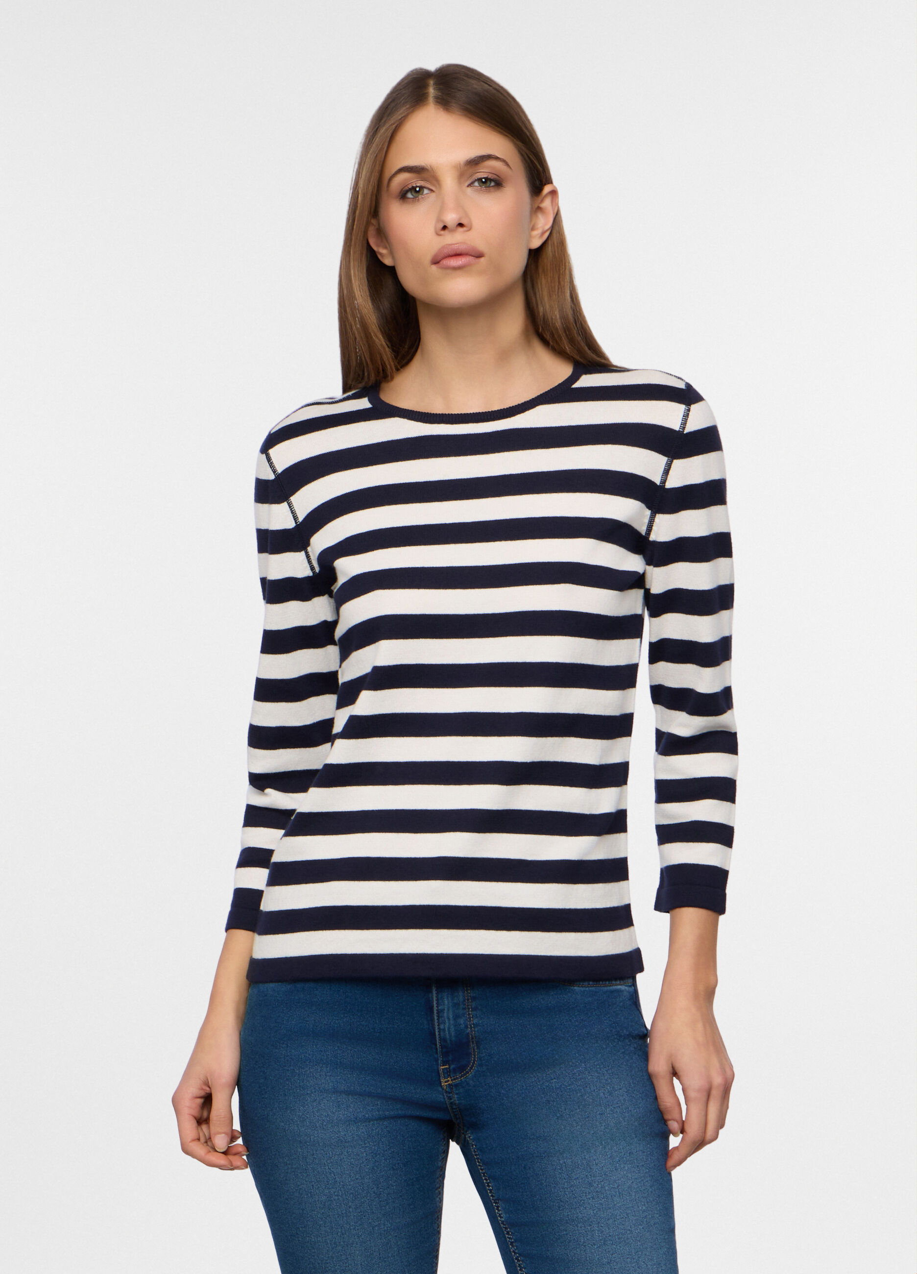 Maglia girocollo operata donna_0