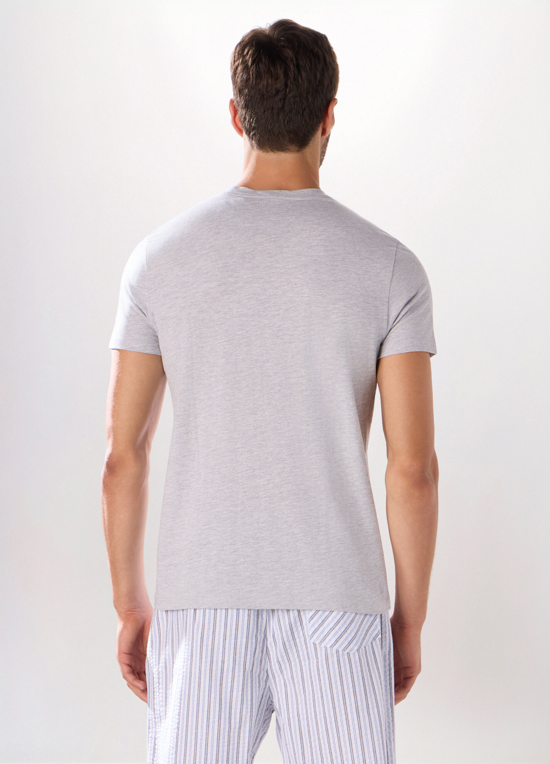 Maglietta intima scollo a V in misto cotone uomo_1